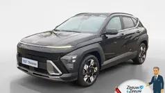 Zwart Gebruikt 2025 Hyundai Kona Comfort SUV | € 30.750 (Eerlijke prijs)