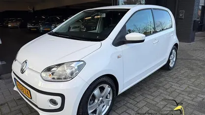 Gebruikt 2013 VW up! high up! Hatchback | € 3.950 (Eerlijke prijs)