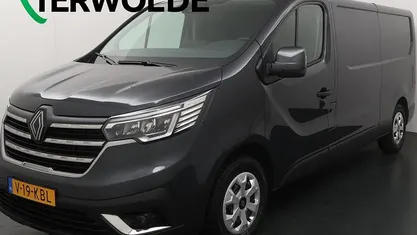 Gebruikt 2024 Renault Trafic MPV | € 27.945 (Eerlijke prijs)