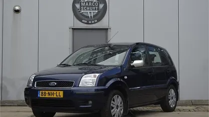 Blauw Gebruikt 2003 Ford Fusion MPV | € 2.250 (Eerlijke prijs)