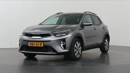 Grijs Occasion 2025 Kia Stonic SUV | € 24.435 (Eerlijke prijs)