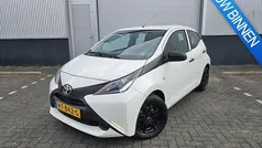 Wit Gebruikt 2016 Toyota Aygo Hatchback | € 7.750 (Goede deal)