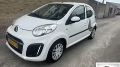 Wit Gebruikt 2013 Citroën C1 Attraction Hatchback | € 2.695 (Goede deal)