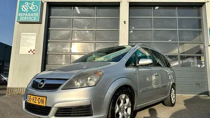 Occasion Opel Zafira Cosmo 150 PK (110 kW) 2006 Grijs MPV