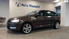 Bruin, metallic lak Gebruikt 2015 Skoda Rapid Ambition Hatchback | € 8.490 (Eerlijke prijs)