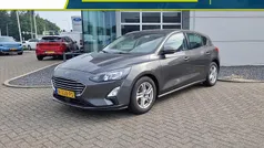 Grijs Gebruikt 2021 Ford Focus Trend Hatchback | € 16.820 (Eerlijke prijs)