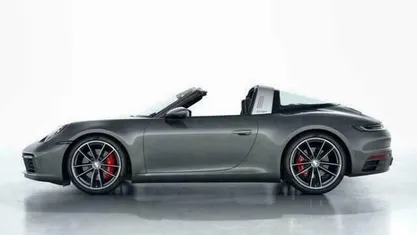 Grijs Occasion 2022 Porsche 911 Targa 4S Chrono Cabriolet | € 185.900 (Eerlijke prijs)