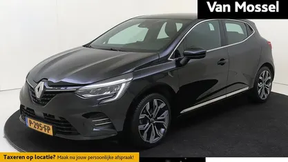 Gebruikt 2022 Renault Clio V Intens Hatchback | € 16.935 (Eerlijke prijs)