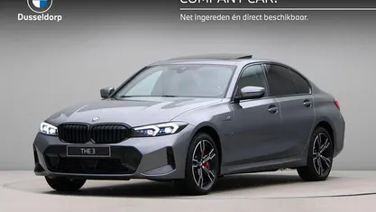 Gebruikt 2025 BMW 330e M Sport Sedan | € 56.950 (Eerlijke prijs)