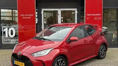 Gebruikt 2022 Toyota Yaris Hybrid Hatchback | € 20.940 (Eerlijke prijs)