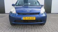 Blauw, metallic lak Gebruikt 2006 Daihatsu Sirion Hatchback | € 2.250 (Eerlijke prijs)