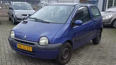 Gebruikt 2002 Renault Twingo Hatchback | € 900 (Eerlijke prijs)