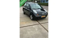 Zwart Gebruikt 2004 Nissan Micra Hatchback | € 1.750 (Eerlijke prijs)