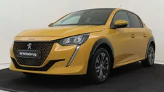 Geel Gebruikt 2022 Peugeot e-208 Allure Hatchback | € 16.425 (Super prijs)