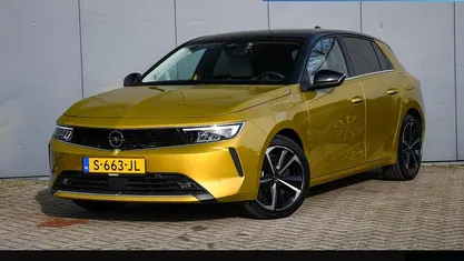 Occasion 2023 Opel Astra Business Elegance Hatchback | € 24.995 (Goede deal)