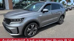 Grijs, metallic lak Gebruikt 2024 Kia Sorento 2 SUV | € 52.950 (Goede deal)