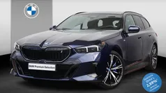 Blauw Gebruikt 2024 BMW i5 M Sport Sedan | € 72.950 (Eerlijke prijs)