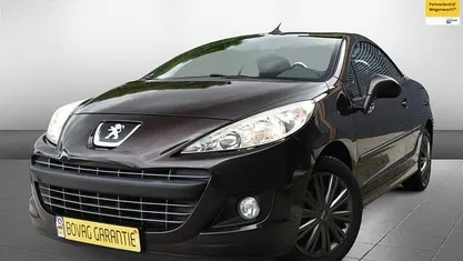 Bruin, metallic lak Gebruikt 2014 Peugeot 207 CC Active Cabriolet | € 4.995 (Eerlijke prijs)