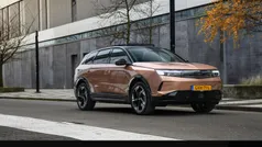 Bruin Nieuw 2024 Opel Grandland Electric SUV | € 46.995 (Super prijs)