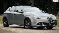 Grijs Gebruikt 2015 Alfa Romeo Giulietta Quadrifoglio Verde Hatchback | € 17.899 (Eerlijke prijs)