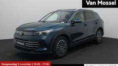 Blauw Gebruikt 2025 VW Tiguan Edition SUV | € 48.900 (Eerlijke prijs)