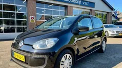 Zwart Gebruikt 2012 VW up! move up! Hatchback | € 5.250 (Eerlijke prijs)
