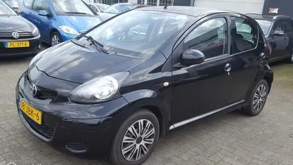 Occasion Toyota Aygo Comfort 68 PK (50 kW) 2009 Zwart Hatchback