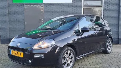 Gebruikt 2015 Fiat Punto Evo Lounge Hatchback | € 5.950 (Eerlijke prijs)