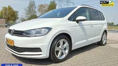 Wit Gebruikt 2018 VW Touran Comfortline MPV | € 21.950 (Eerlijke prijs)