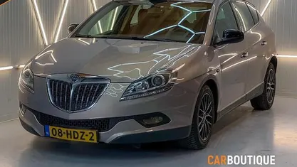 Occasion Lancia Delta 120 PK (88 kW) 2008 Beige Hatchback