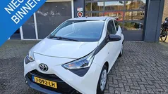 Wit Gebruikt 2020 Toyota Aygo Hatchback | € 9.650 (Goede deal)