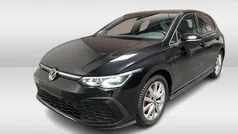 Zwart, metallic lak Gebruikt 2021 VW Golf VIII GTE Hatchback | € 26.450 (Goede deal)