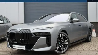 Gebruikt 2024 BMW i7 Executive Sedan | € 94.950 (Goede deal)
