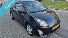 Zwart Gebruikt 2010 Renault Twingo Authentique Hatchback | € 2.500 (Eerlijke prijs)