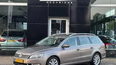 Bruin Gebruikt 2011 VW Passat Highline Stationwagen | € 6.995 (Eerlijke prijs)