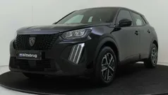 Zwart Gebruikt 2024 Peugeot e-2008 Active SUV | € 25.925 (Goede deal)