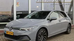Grijs Gebruikt 2022 VW Golf VIII Style Hatchback | € 25.440 (Goede deal)