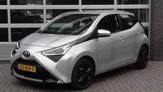 Gebruikt 2019 Toyota Aygo X-play Hatchback | € 8.750 (Eerlijke prijs)