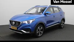 Blauw Gebruikt 2020 MG ZS Luxury SUV | € 13.900 (Eerlijke prijs)