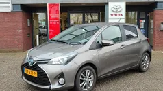 Gebruikt 2016 Toyota Yaris Hybrid Trend Hatchback | € 13.839 (Eerlijke prijs)