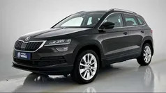 Zwart Gebruikt 2018 Skoda Karoq Style SUV | € 21.950 (Eerlijke prijs)