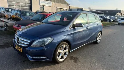 Occasion Mercedes B180 Ambition 123 PK (90 kW) 2012 MPV