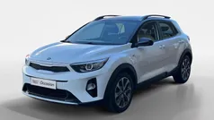 (bud) clear white/black s Gebruikt 2020 Kia Stonic SUV | € 16.730 (Eerlijke prijs)