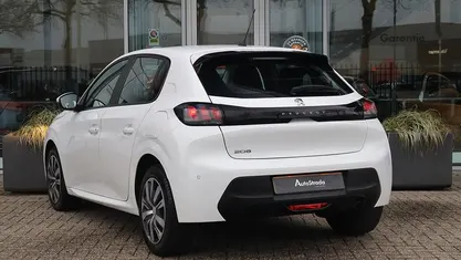 Occasion 2020 Peugeot 208 Active Hatchback | € 11.750 (Eerlijke prijs)