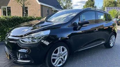 Gebruikt 2019 Renault Clio GrandTour LIMITED Stationwagen | € 7.999 (Goede deal)