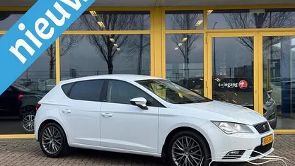 Occasion Seat Leon 105 PK (77 kW) 2014 Wit (metallic) Hatchback