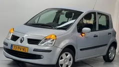 Grijs Gebruikt 2004 Renault Modus Expression MPV | € 1.600 (Eerlijke prijs)