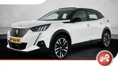 Wit Gebruikt 2022 Peugeot e-2008 GT SUV | € 20.925 (Eerlijke prijs)