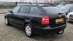Zwart Gebruikt 2007 Skoda Octavia Elegance Stationwagen | € 1.950 (Eerlijke prijs)