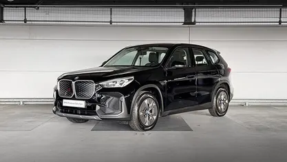 Occasion 2024 BMW iX1 Shadowline SUV | € 36.750 (Super prijs)